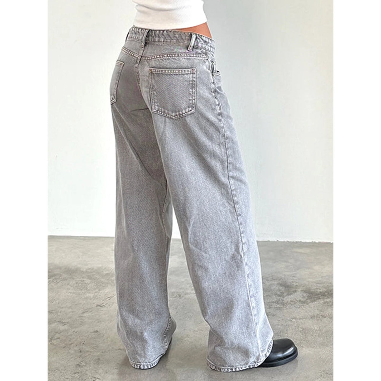 Yael | Low Rise Straight-Leg Jeans