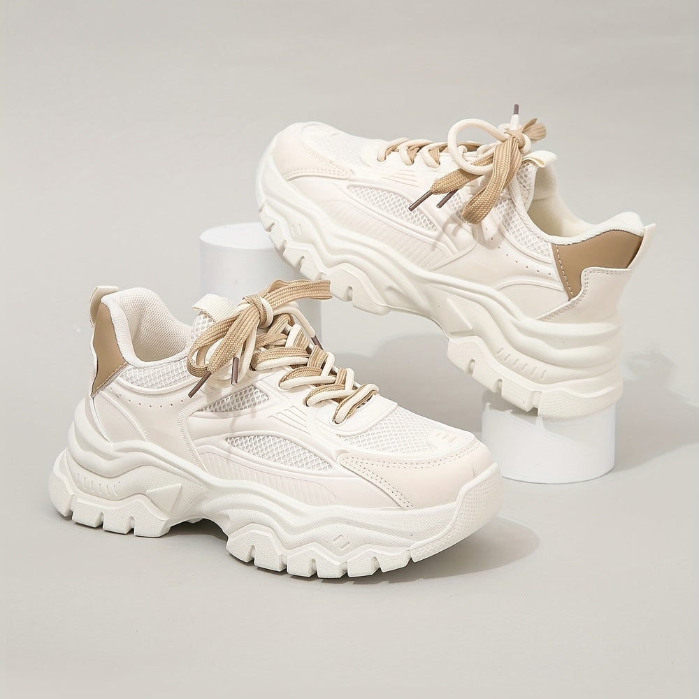 Modne damskie sneakersy z oddychającą siateczką i grubą podeszwą
