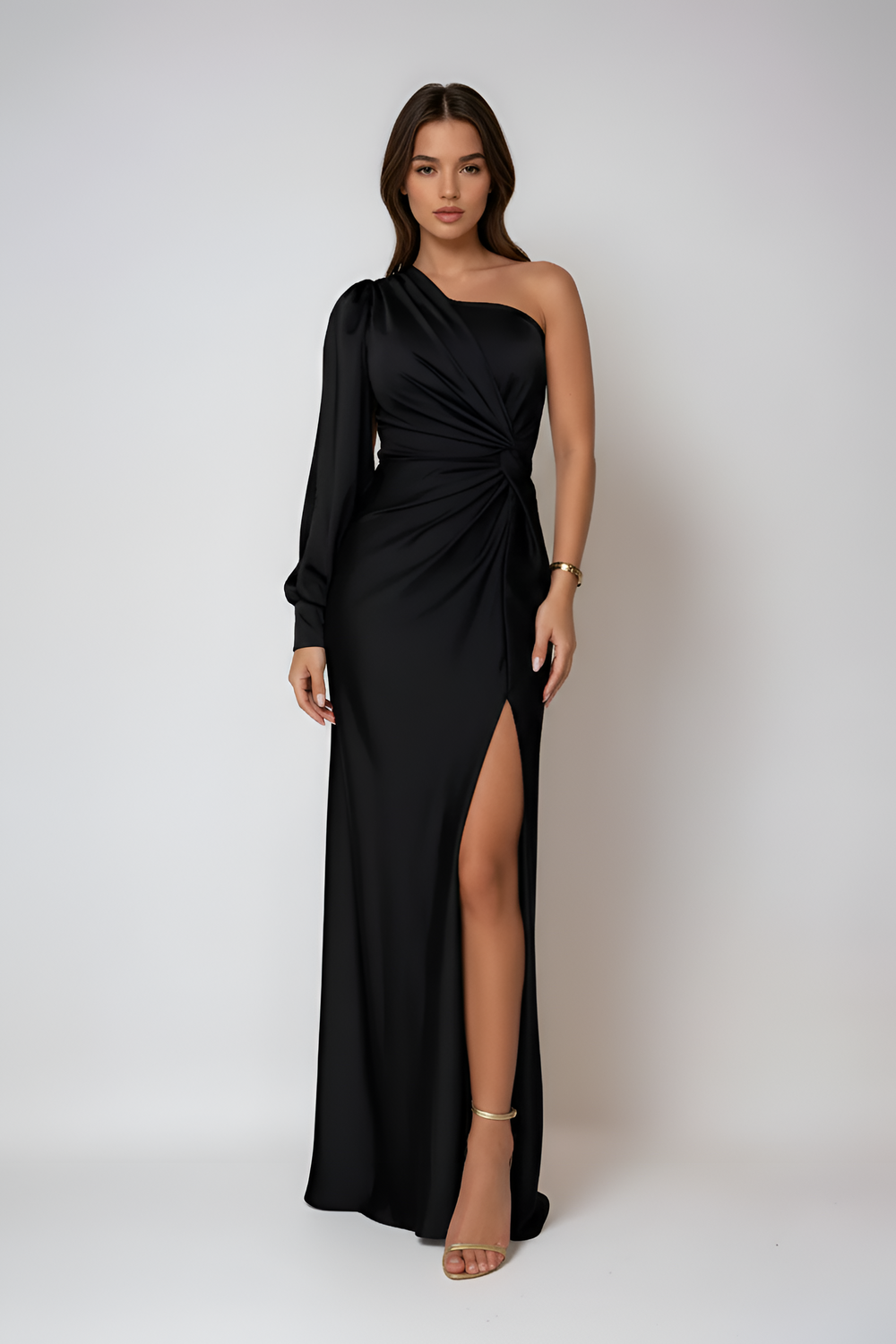 Robe de gala maxi élégante slim fit avec une épaule dénudée et fente