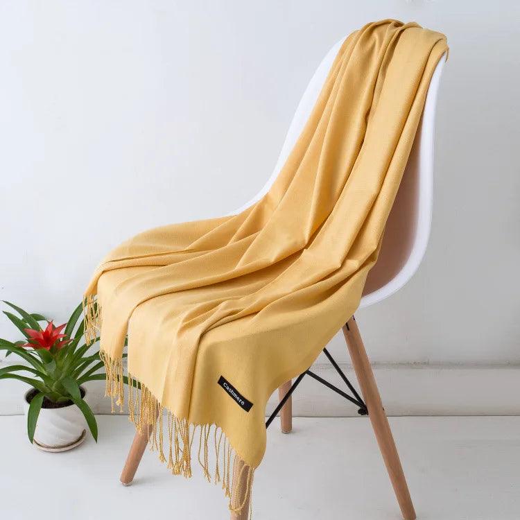 Écharpe en cachemire chaude et luxueuse avec franges
