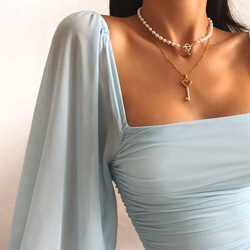 Robe Mini Extensible pour Femme avec Volants et Col Carré