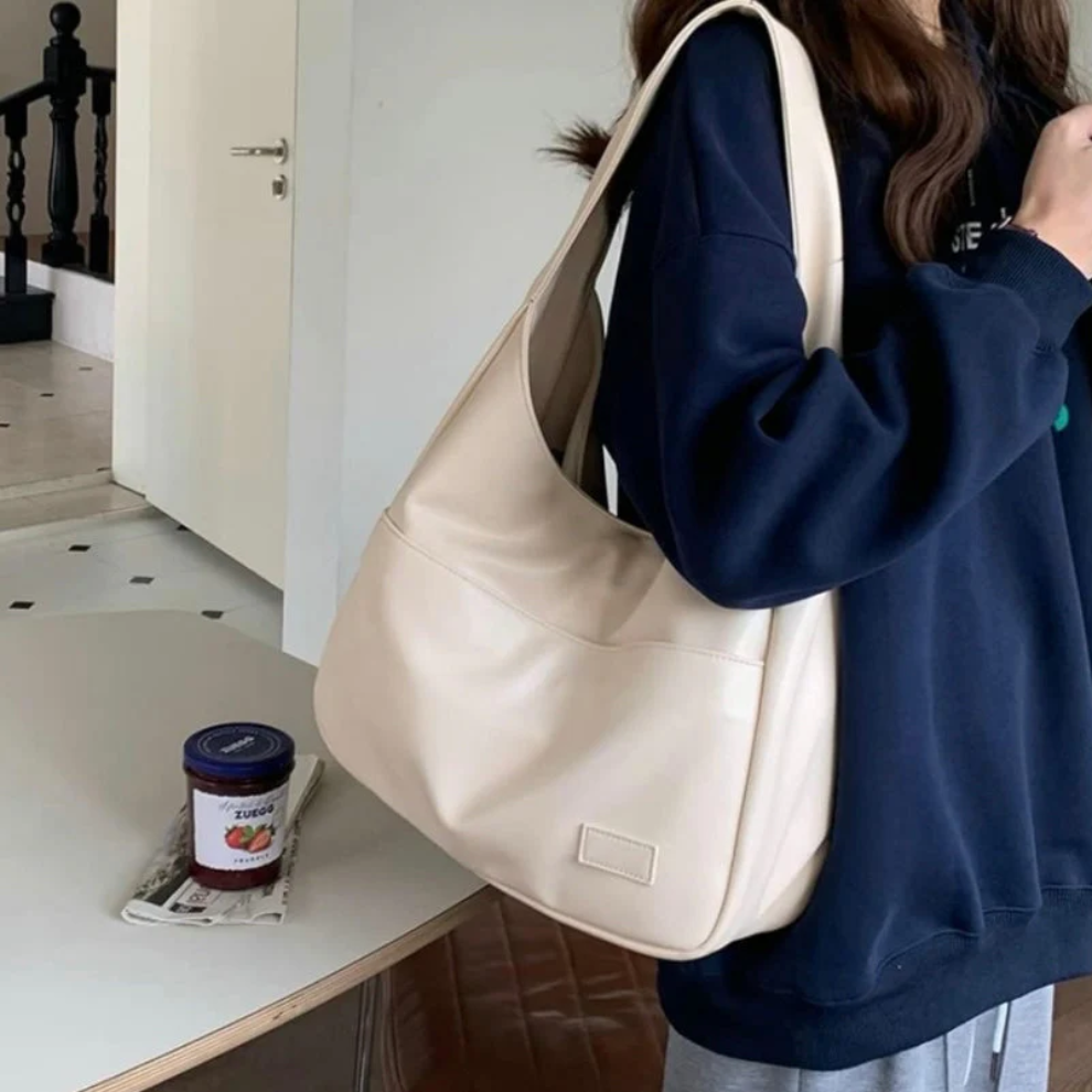 Maya | Sac à bandoulière en cuir vegan