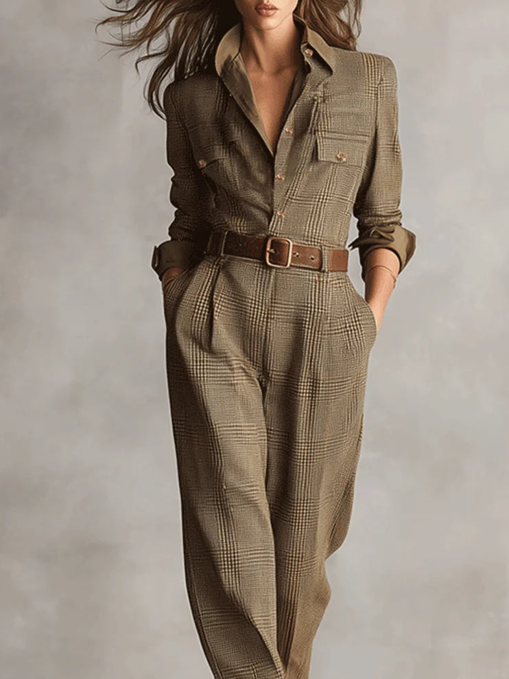 Combinaison tendance pour femmes avec jambes larges et ceinture
