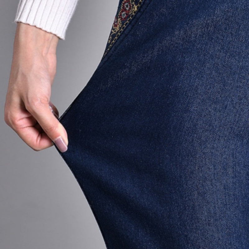 Stylish Women's Pants with Elastic Waist and Pockets