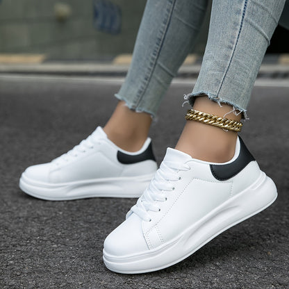 Witte Comfortabele Dames Sneakers met Dikke Zool