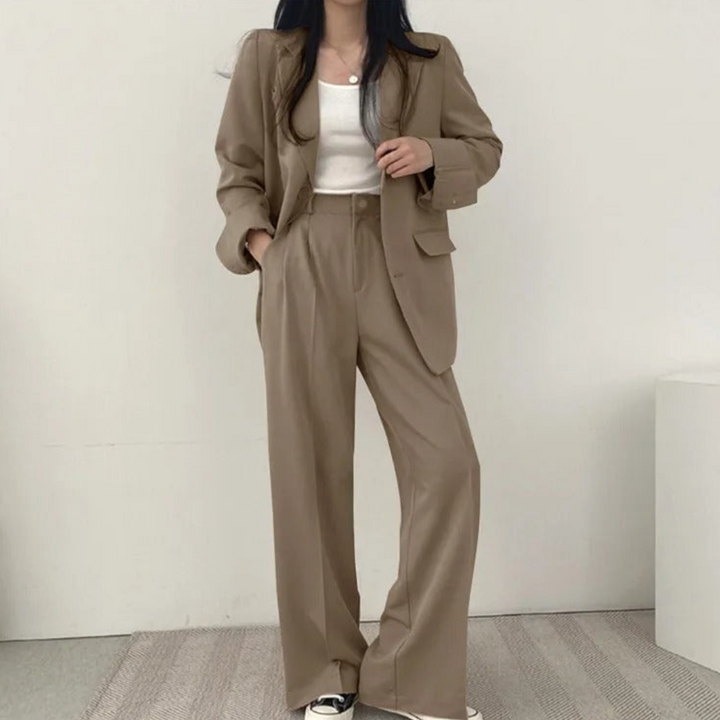 Gestructureerde en chique dames set met comfortabele blazer en broek