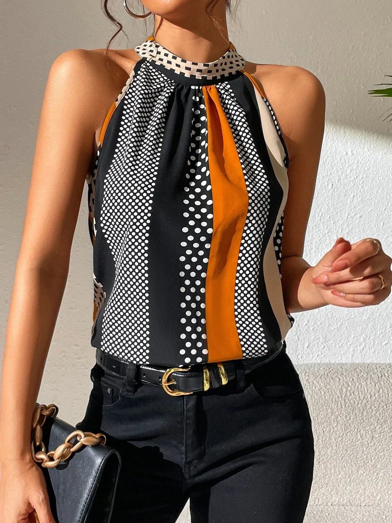 Jolien | Haltertop met Retro Print en Ruches