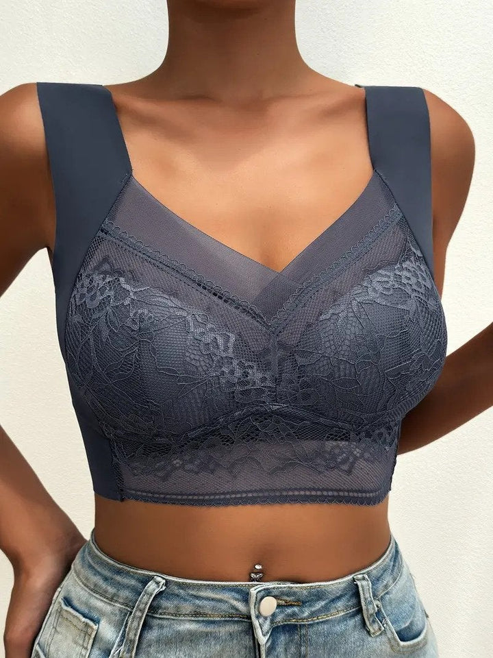 Judith | Lace Bralette