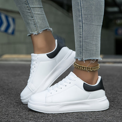 Witte Comfortabele Dames Sneakers met Dikke Zool