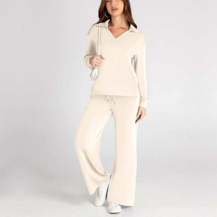Eline | Ensemble lounge luxueux avec pantalon confortable et col en V