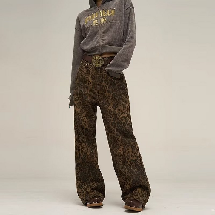 Women's jeans with leopard print high waist and wide legs