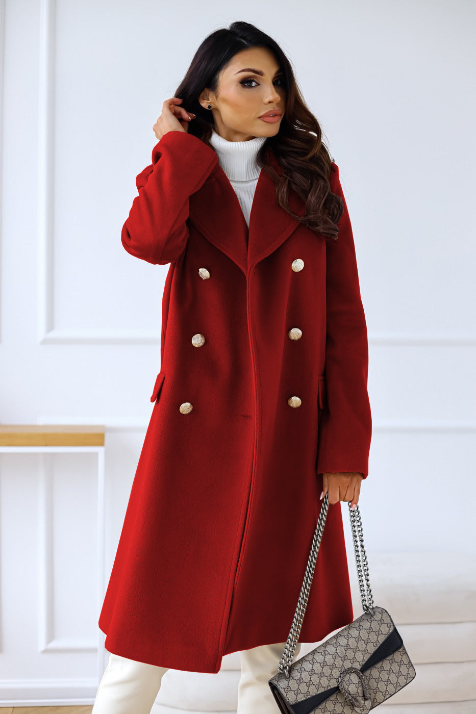 Chic Long Tailored Wool Women's Coat with Button Design