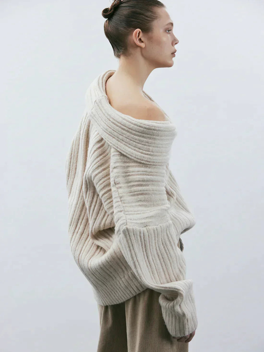 Oversized Zachte Dames Wollen Trui met Off Shoulder