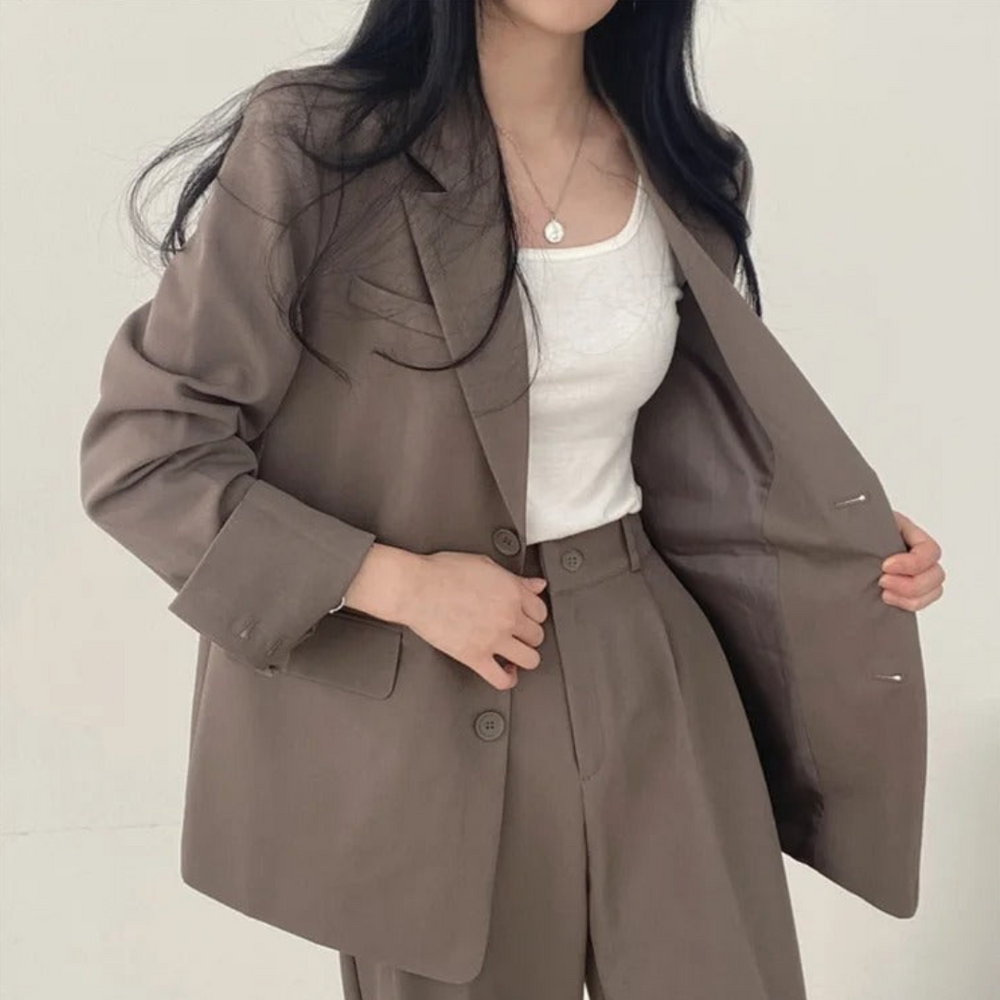 Gestructureerde en chique dames set met comfortabele blazer en broek
