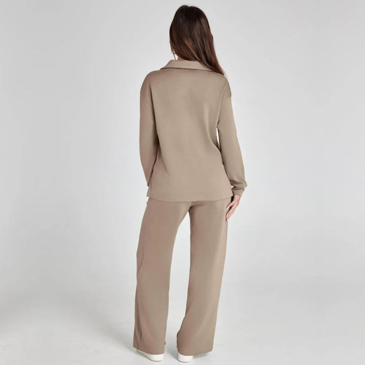 Eline | Ensemble lounge luxueux avec pantalon confortable et col en V