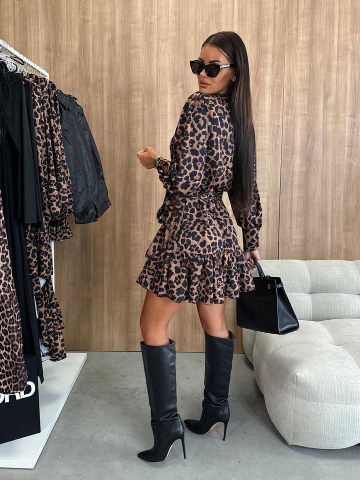 Robe mini A-line élégante pour femmes avec col en V et manches longues