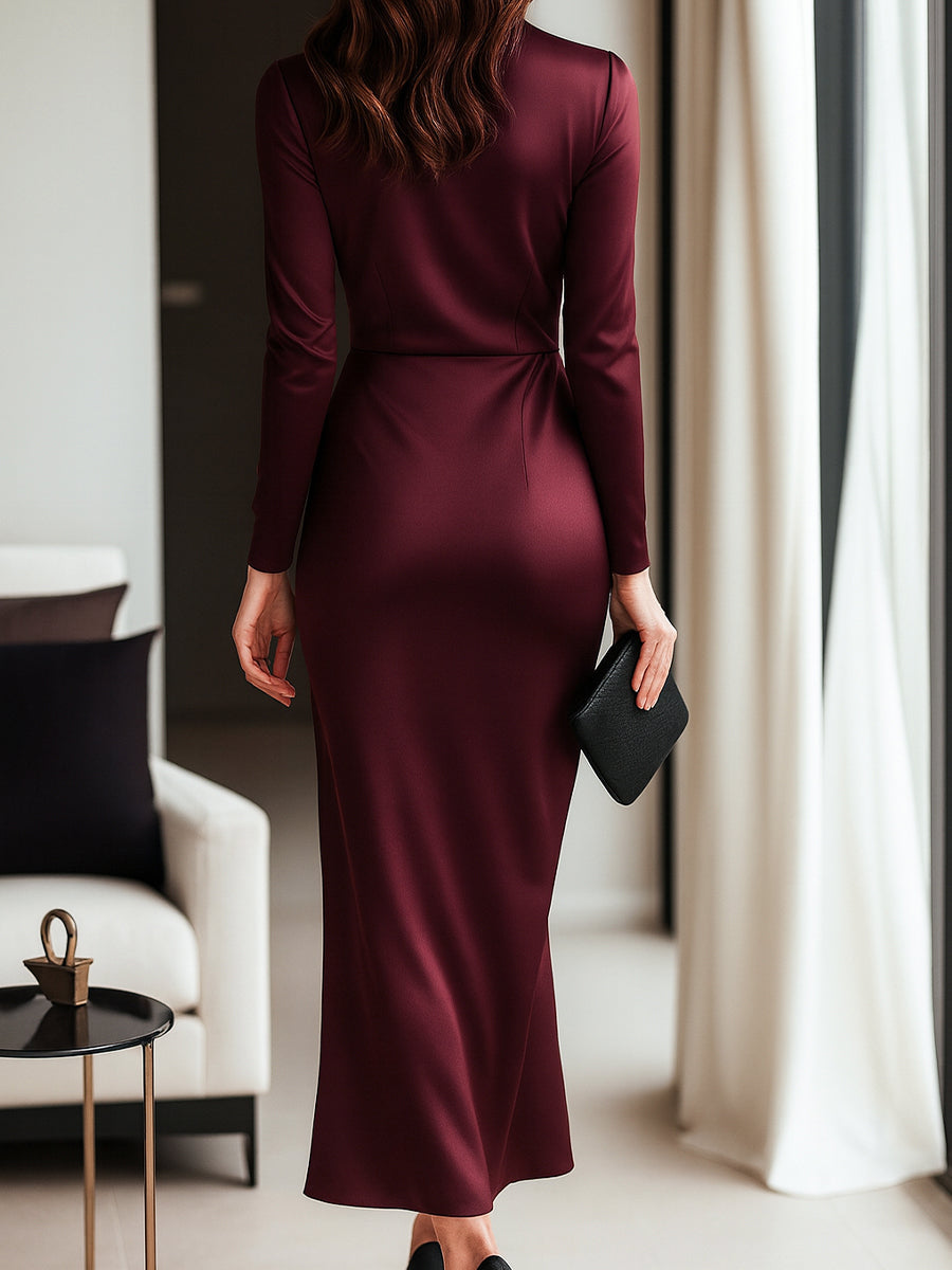 Robe midi de gala en satin bordeaux de luxe avec effet portefeuille et ceinture