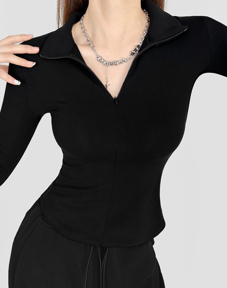 Regana | Fitted Ribbed Blouse