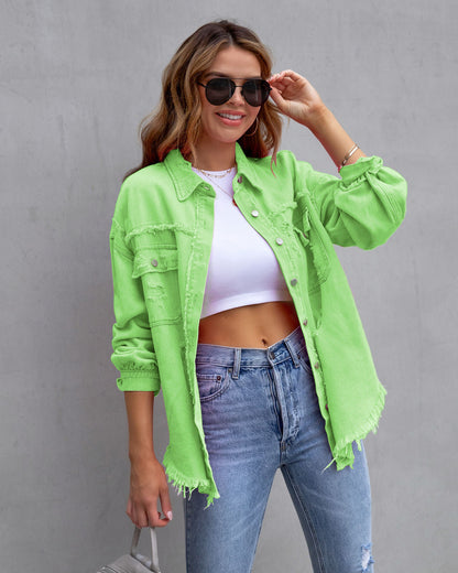 Denim dames jas met luchtige oversized pasvorm en rafelafwerking