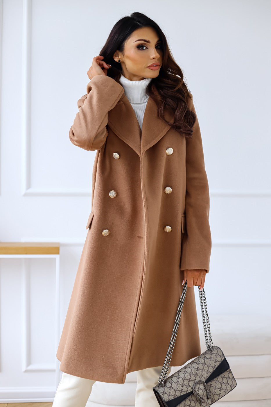 Chique Lange Getailleerde Wollen Dames Jas met Knopen Design