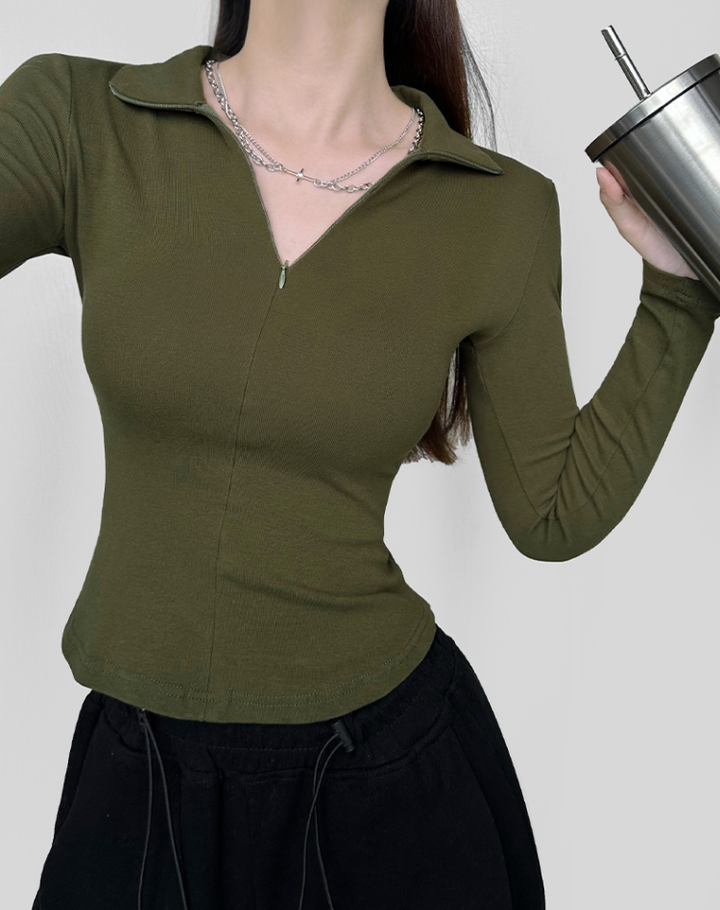 Regana | Fitted Ribbed Blouse