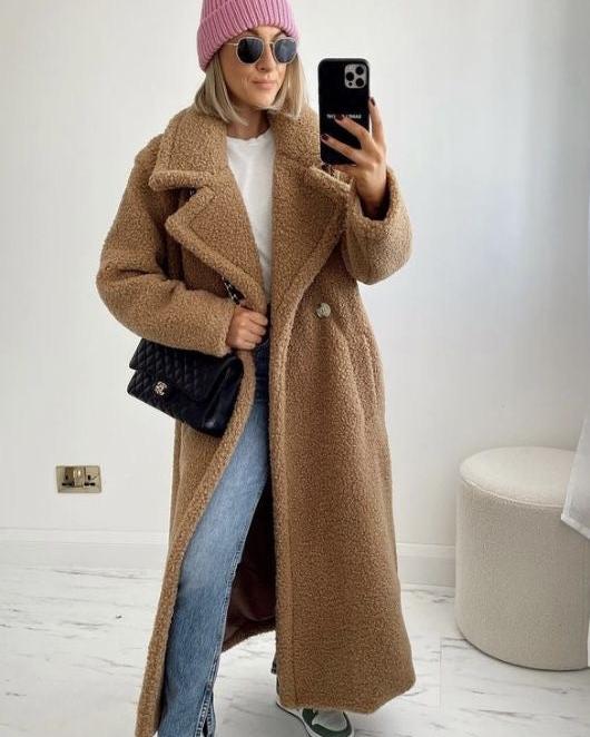 Soft Oversized Women's Winter Coat with Long Teddy Fit