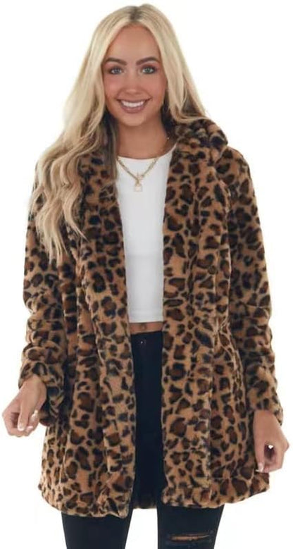 Zachte Dames Teddy Jas met Leopard Print en Reverskraag