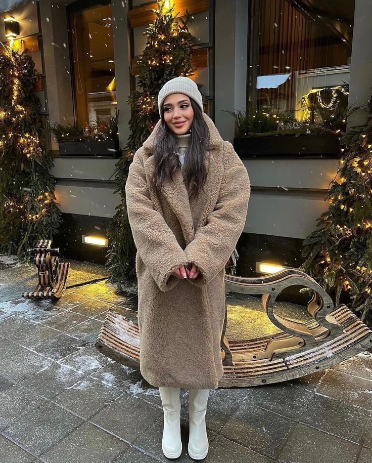 Zachte oversized dames winterjas met lange teddy pasvorm