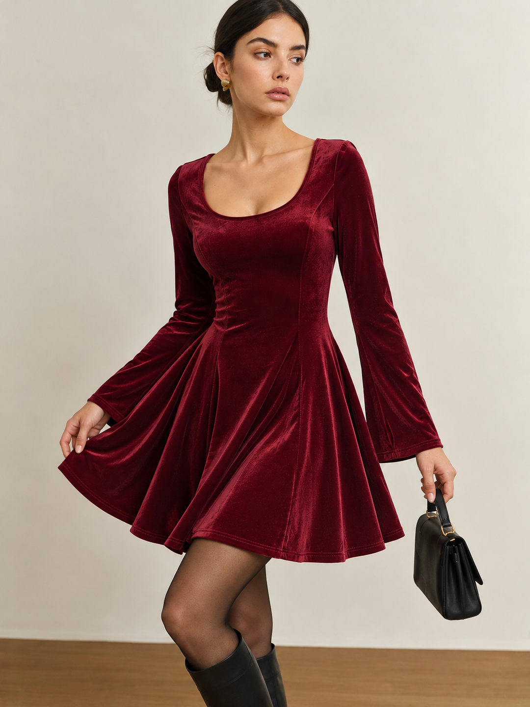 Elegant Red A-line Velvet Women's Mini Dress with Long Sleeves