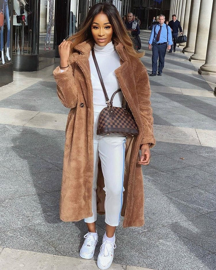 Soft Oversized Women's Winter Coat with Long Teddy Fit