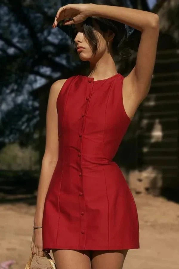 Letnia dopasowana mini sukienka damska z zapięciem na guziki