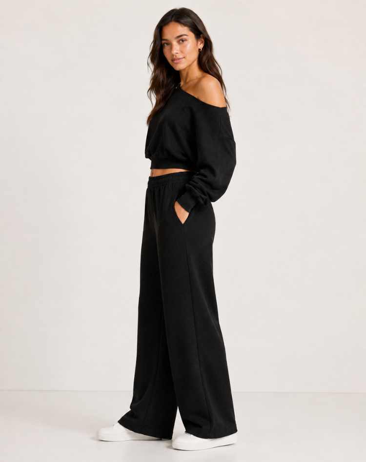 Trendy Dames Loungewear Set Met Off Shoulder Top En Wijde Pijpen