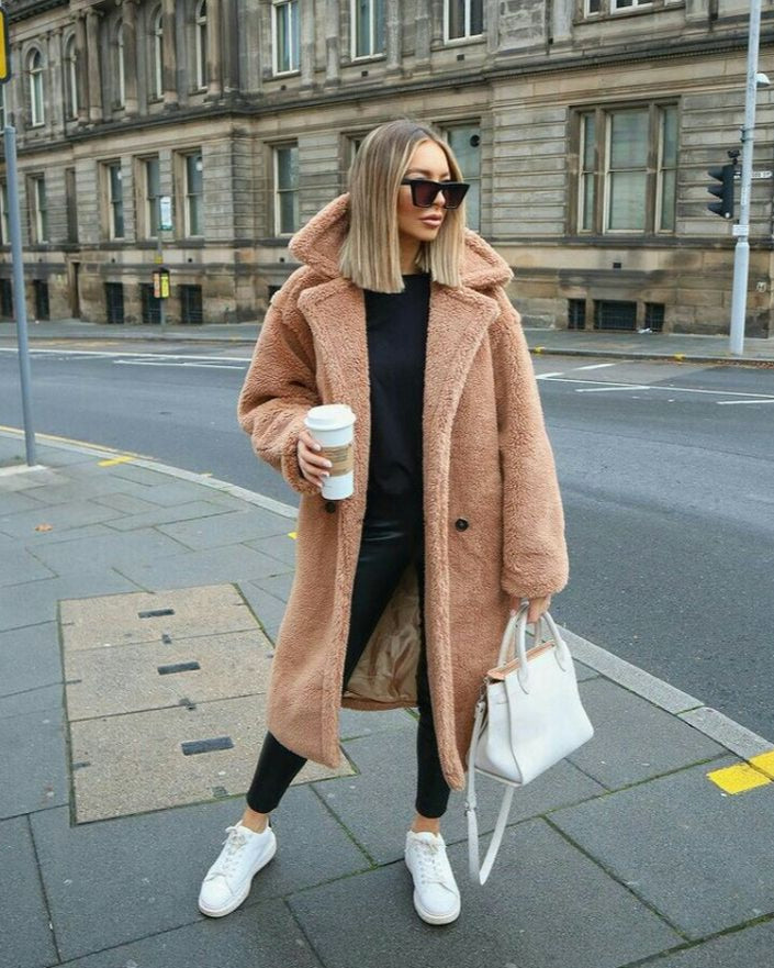 Soft Oversized Women's Winter Coat with Long Teddy Fit