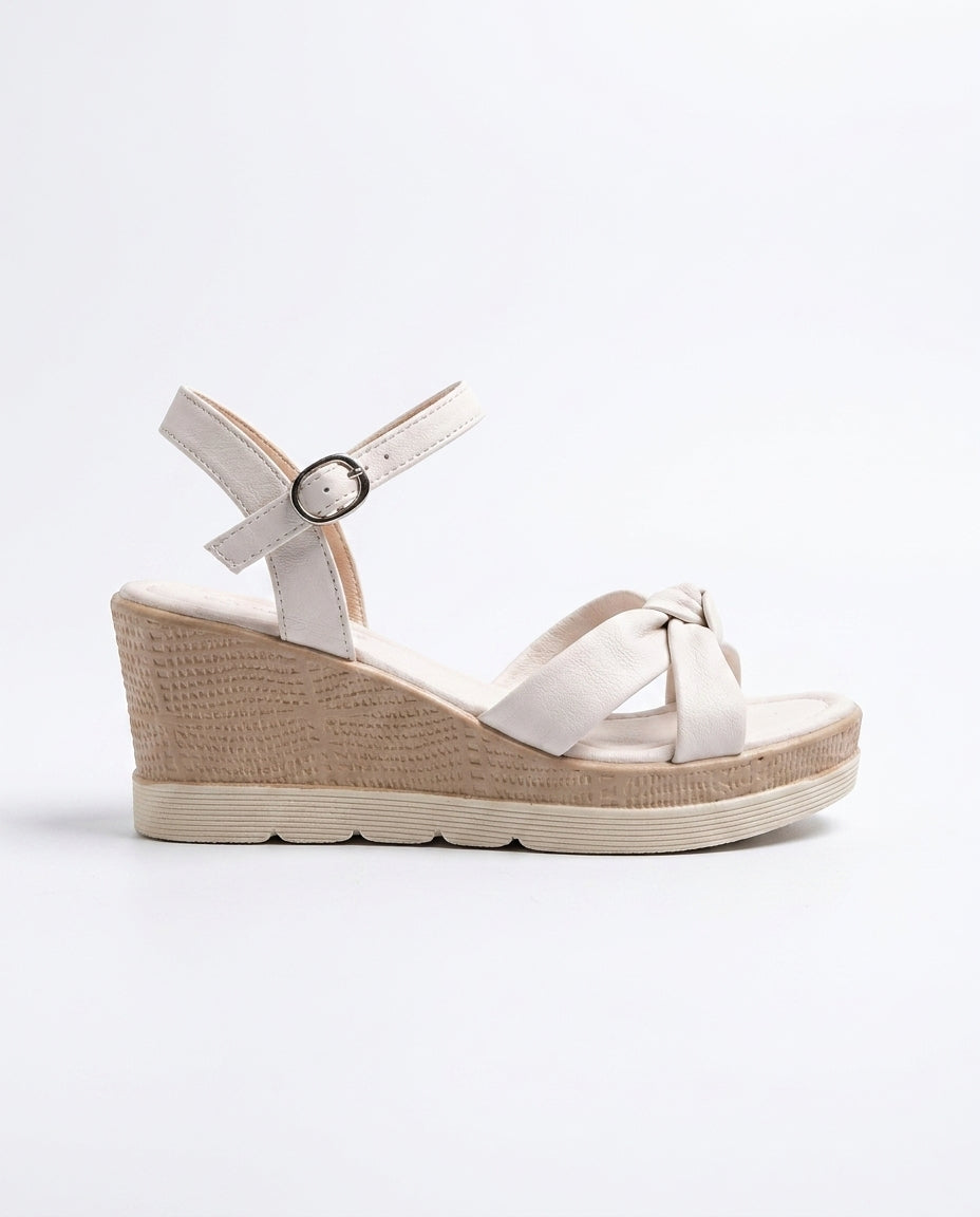 kelsey-wedge-sandalen-met-knoop-wit-1
