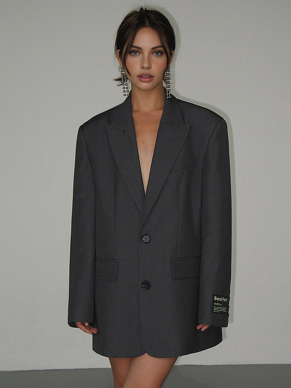Robe blazer oversize pour femmes avec épaulettes élégantes