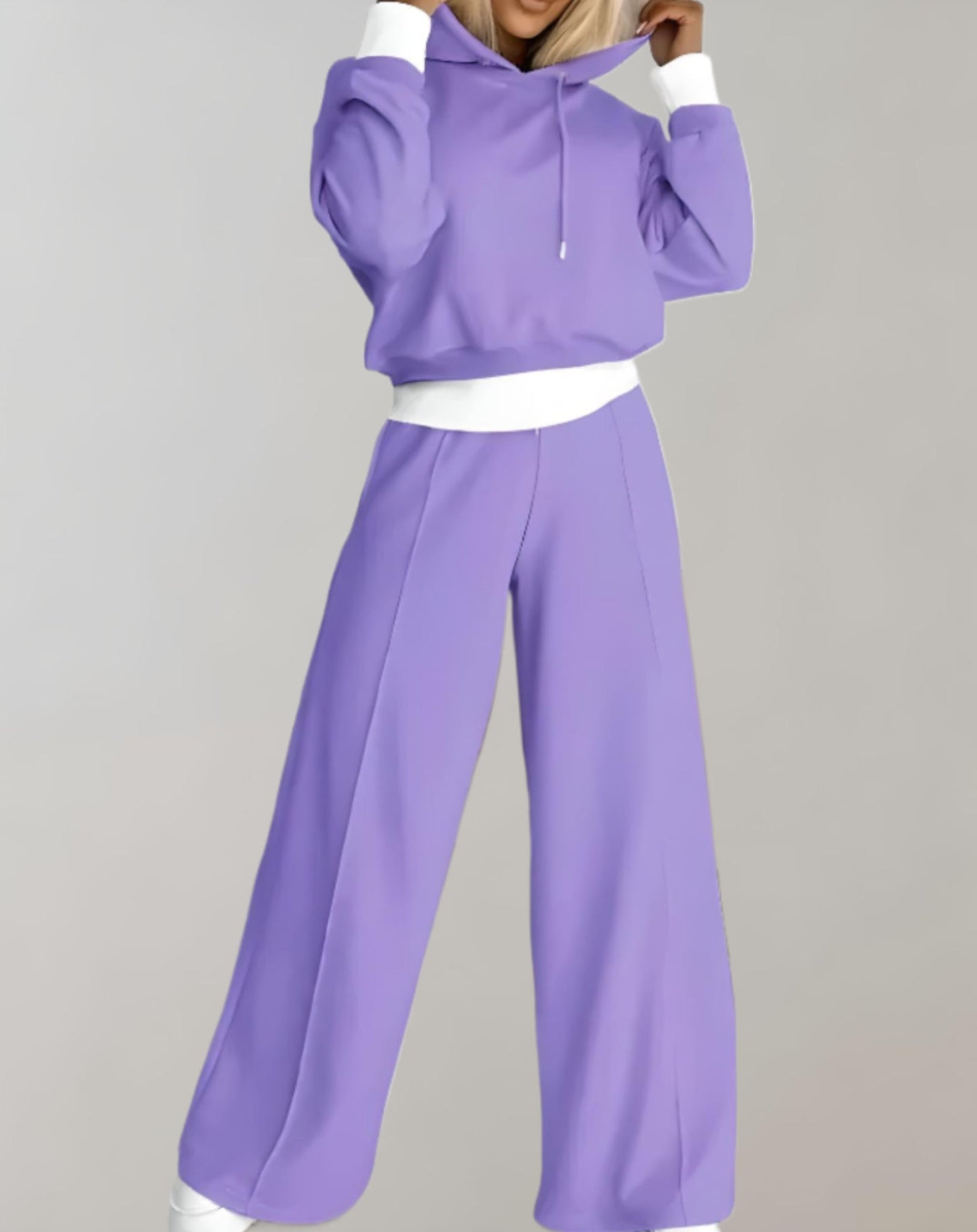 Sporty Lounge Set For Women With Hoodie And Wide Pants