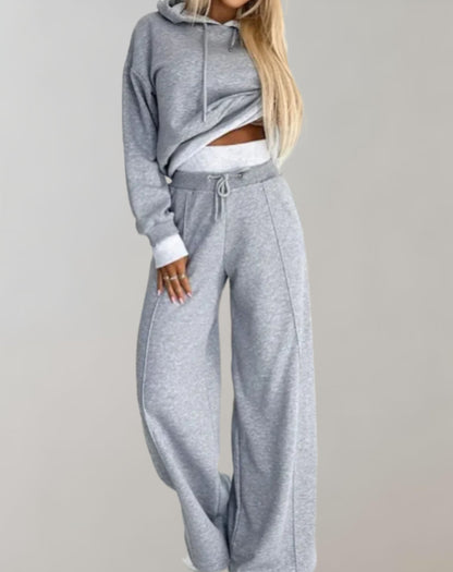 Sporty Lounge Set For Women With Hoodie And Wide Pants