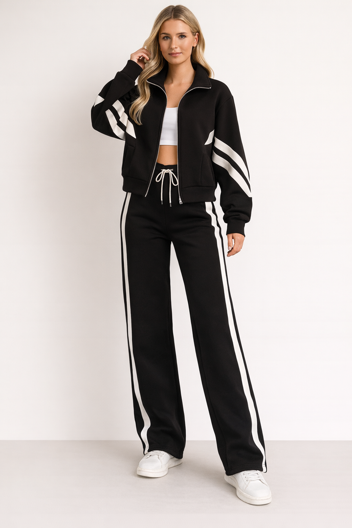 Sporty Women's Tracksuit Set with Zip-Up Vest and Wide Pants