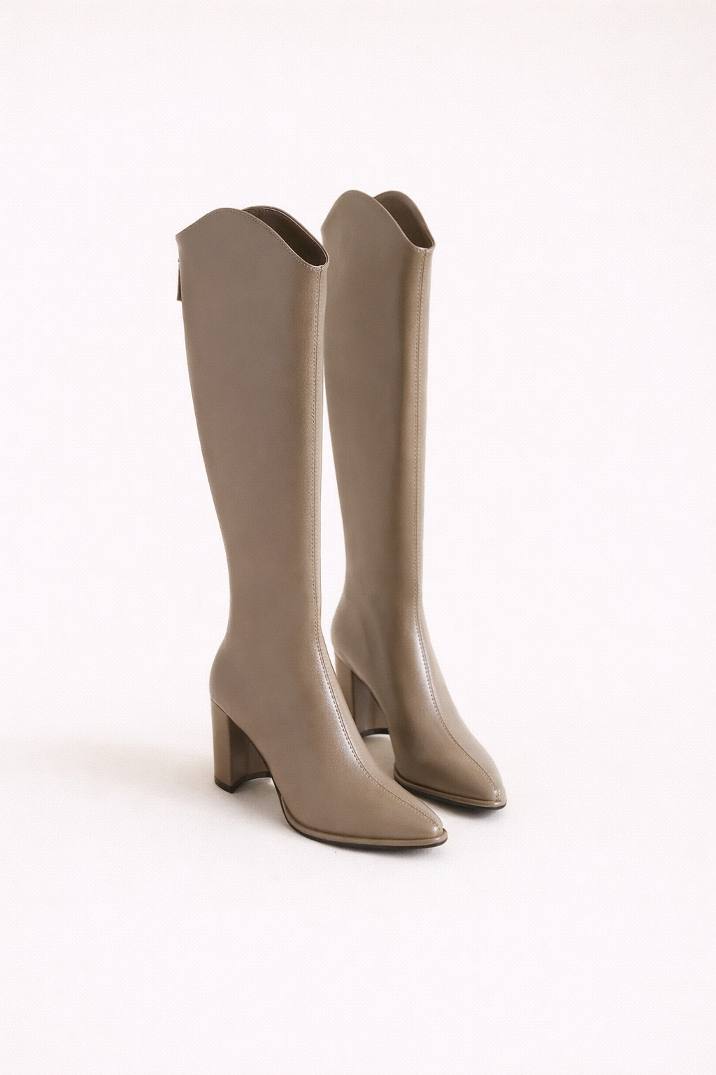 Luxe Dames Leren Kniehoge Laarzen met Blokhak en Spitse Neus