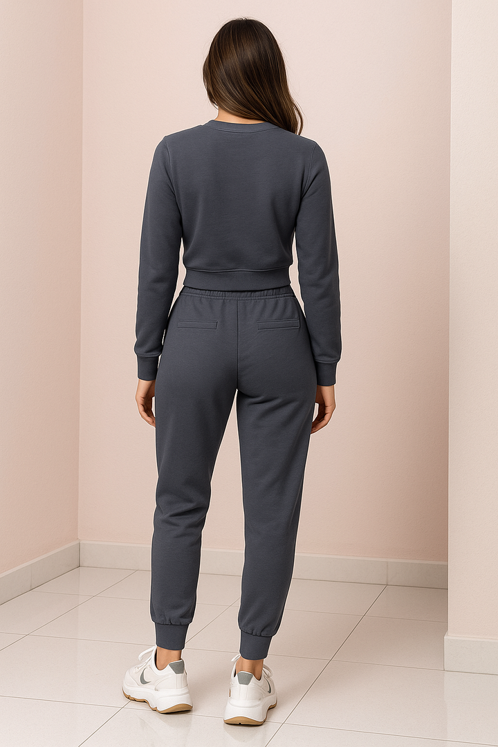 Ensemble de survêtement deux pièces confortable pour femme avec sweat court