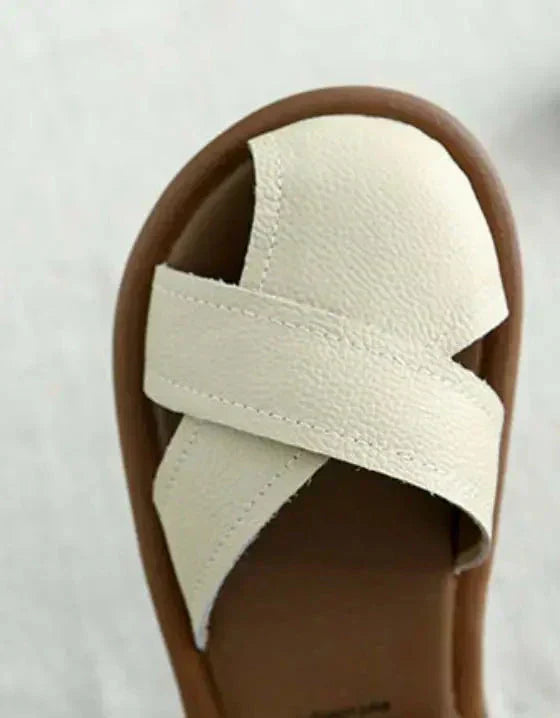 Andreja | Comfortabele Dichte Sandalen met Kruisbanden