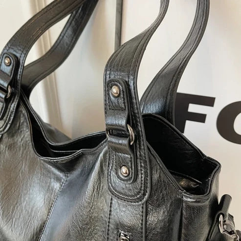 Dames Handtas met Schouderriem – Meerdere Ritsvakken Zwart - AIDA LENA