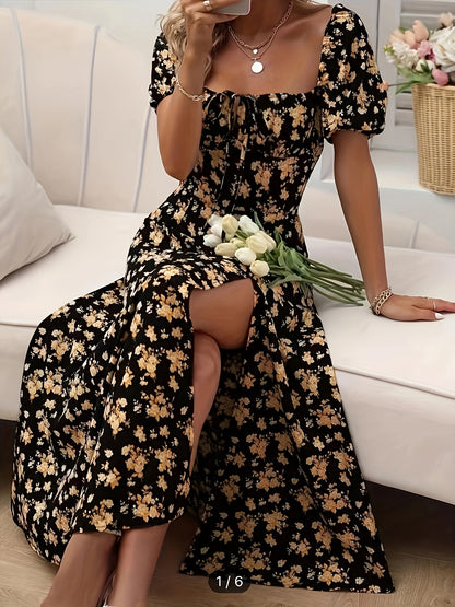 Catya | Zomerse Bloemenjurk met Pofmouwen en Split