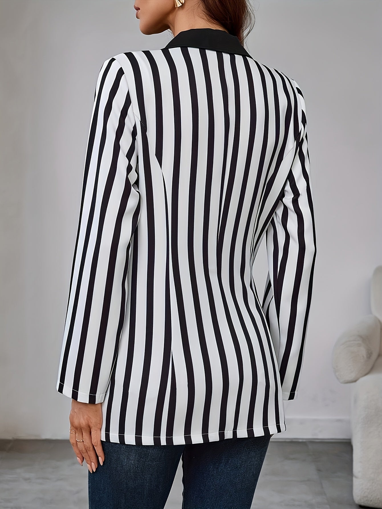 Dames Zwart Wit Gestreepte Blazer met Zakken