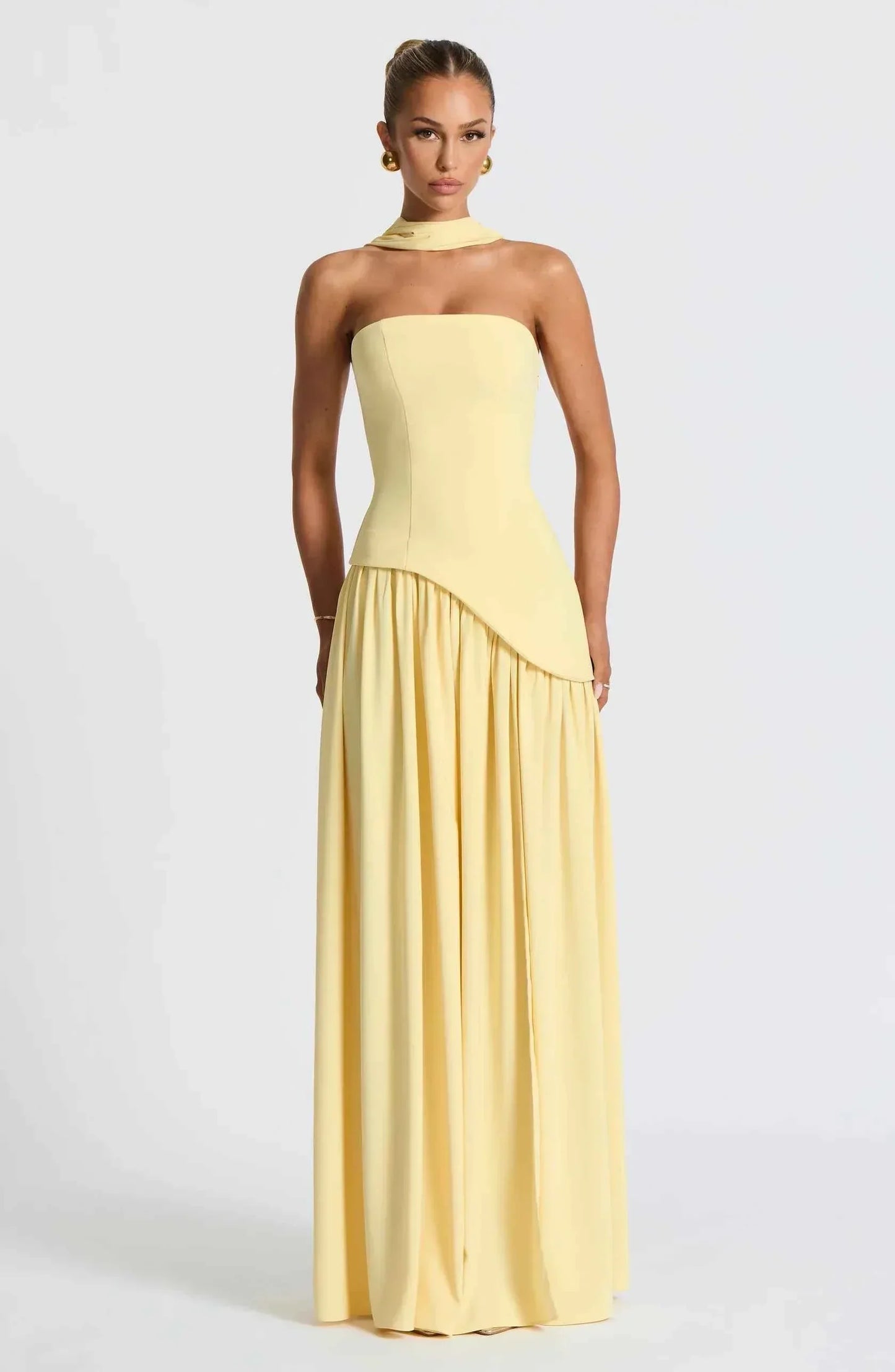 Luxe Maxi Avondjurk Met Sjaal En Strapless Hals