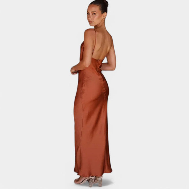 Neriah | Galajurk Tijdloze Satijnen Jurk