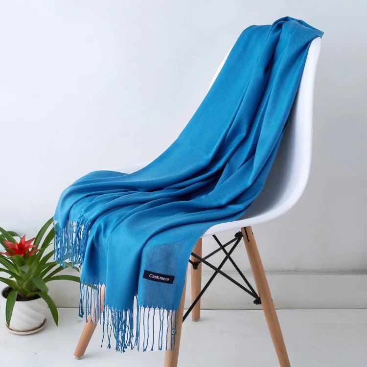 Écharpe en cachemire chaude et luxueuse avec franges