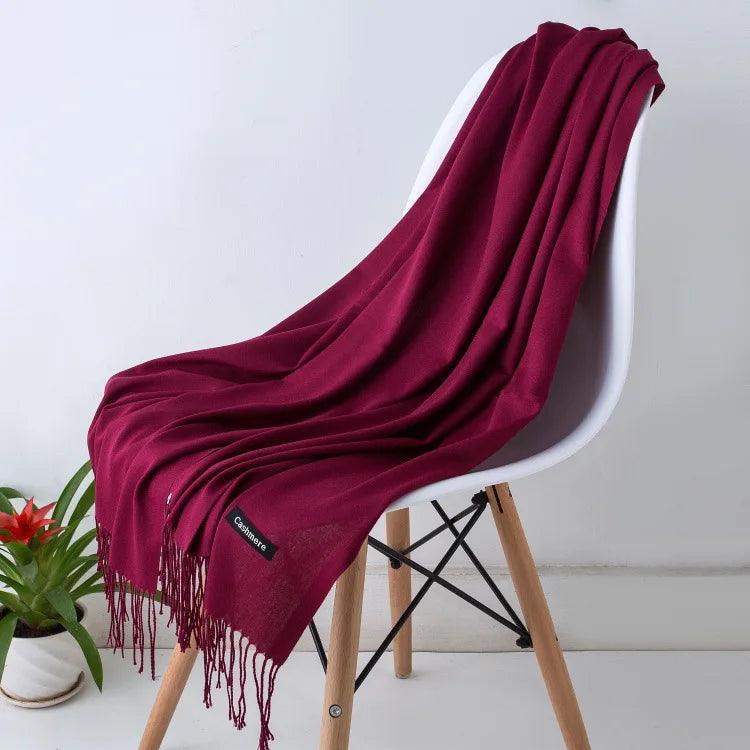 Écharpe en cachemire chaude et luxueuse avec franges