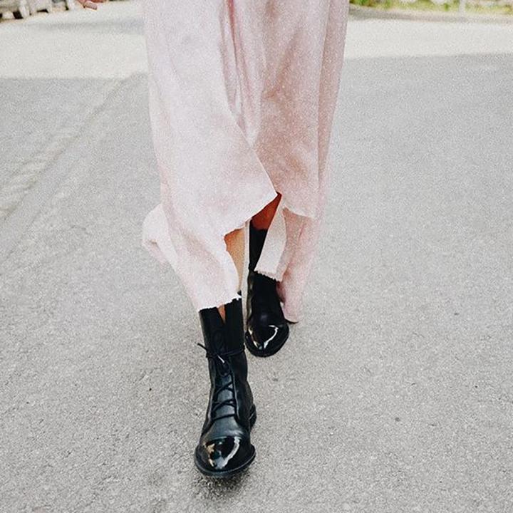 Bottines En Cuir Tendance Femme Avec Lacets Et Semelle Robuste