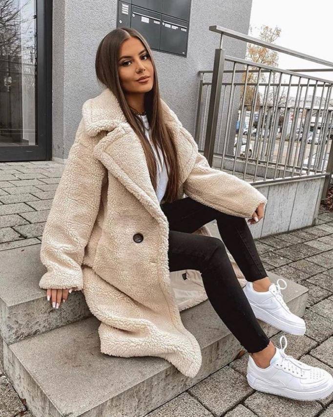 Soft Oversized Women's Winter Coat with Long Teddy Fit